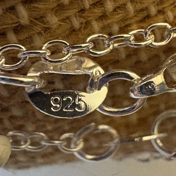 Hexagonal Stone or Crystal Pendant on 925 Sterling Silver Chain. - Picture 15 of 16